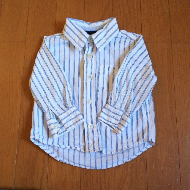 babyGAP(ベビーギャップ)のbabyGAP 80 シャツ キッズ/ベビー/マタニティのベビー服(~85cm)(シャツ/カットソー)の商品写真