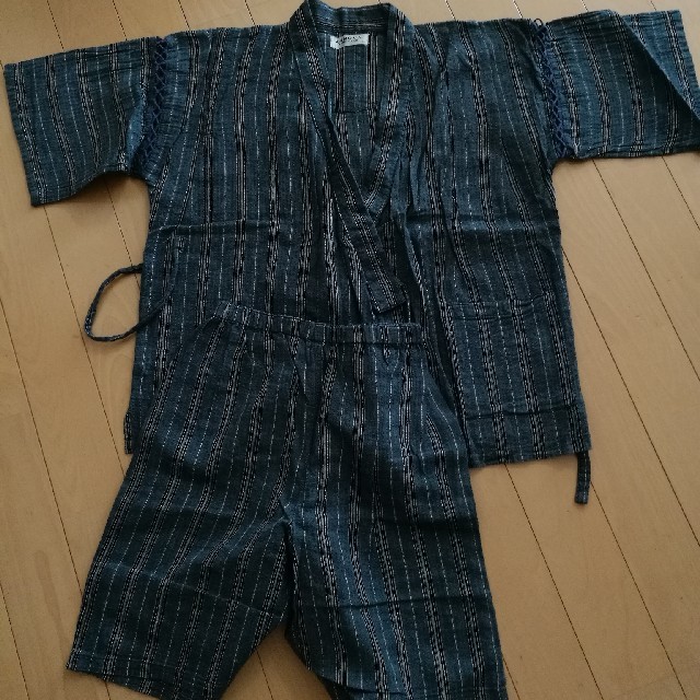 キッズ用　甚平 キッズ/ベビー/マタニティのキッズ服男の子用(90cm~)(甚平/浴衣)の商品写真