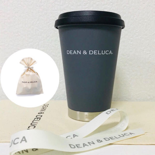 DEAN & DELUCA(ディーンアンドデルーカ)のラッピングset付きDEAN&DELUCAグレー/限定タンブラー マグボトル水筒 インテリア/住まい/日用品のキッチン/食器(タンブラー)の商品写真