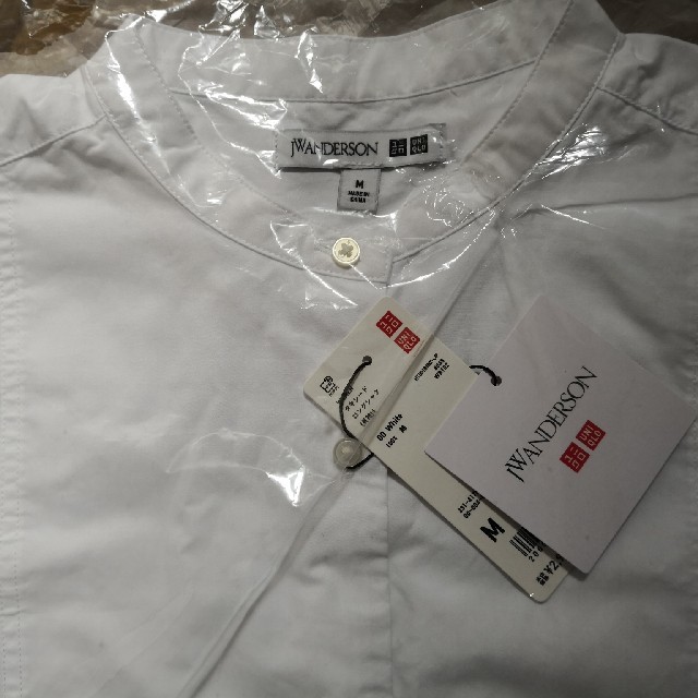 UNIQLO(ユニクロ)のユニクロ　タキシードロングシャツ レディースのトップス(シャツ/ブラウス(長袖/七分))の商品写真