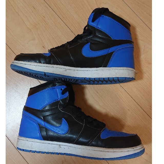 ナイキ NIKE エアージョーダン1 AIR JORDAN1 復刻 royal？