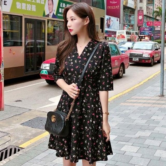 韓国ファッション ワンピース 花柄 レディース 五分丈 半袖 夏 レディースのワンピース(ミニワンピース)の商品写真