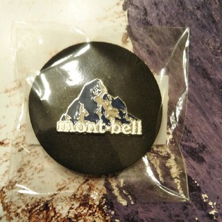 モンベル(mont bell)のモンベル　ピンバッジ(登山用品)