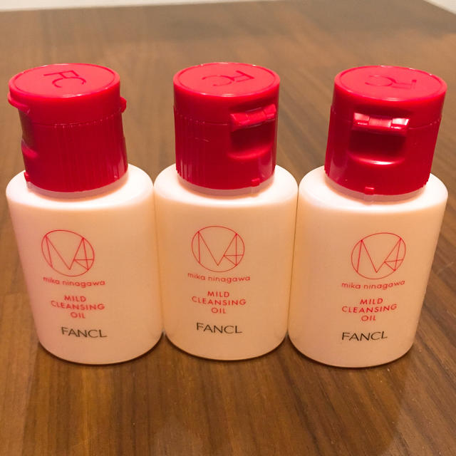 FANCL(ファンケル)のFANCL マイルドクレンジングオイル  20ml×3本 コスメ/美容のスキンケア/基礎化粧品(クレンジング/メイク落とし)の商品写真