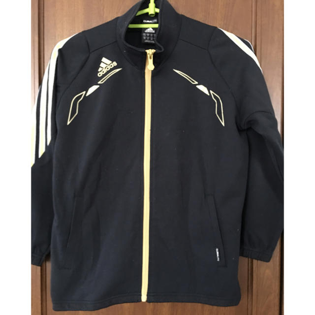 adidas(アディダス)のused adidas ジャージ 130 ① キッズ/ベビー/マタニティのキッズ服男の子用(90cm~)(ジャケット/上着)の商品写真