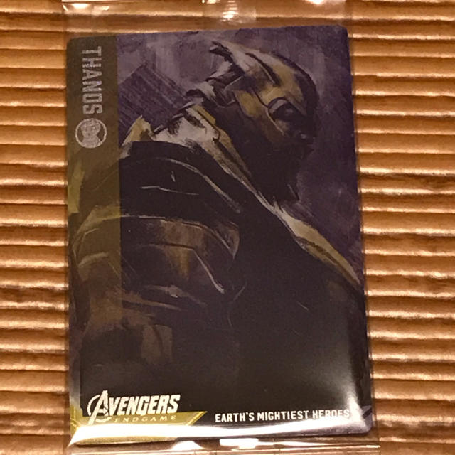 MARVEL(マーベル)のアベンジャーズ ウエハース No.24 サノス エンタメ/ホビーのアニメグッズ(カード)の商品写真