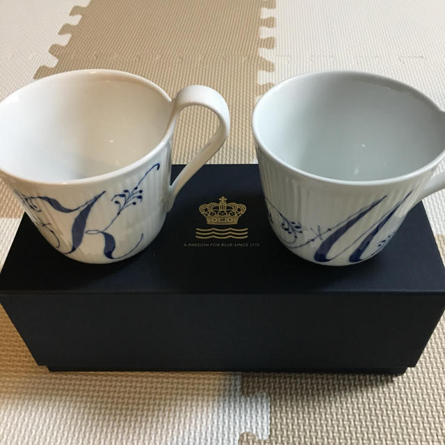 ROYAL COPENHAGEN - ロイヤルコペンハーゲン イニシャル マグカップの通販 by na___14.k's shop｜ロイヤル