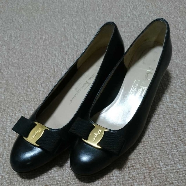 Salvatore Ferragamo(サルヴァトーレフェラガモ)のSalvatore Ferragamo パンプス 6 1/2c レディースの靴/シューズ(ハイヒール/パンプス)の商品写真