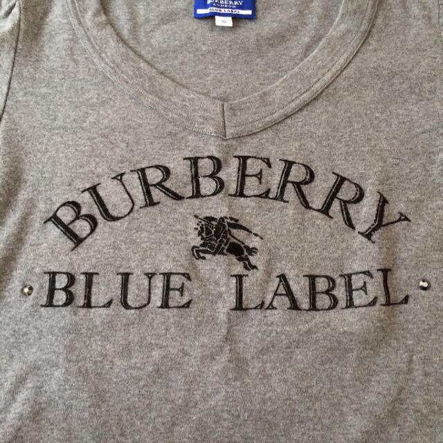 BURBERRY(バーバリー)のバーバリーブルーレーベルのTシャツ レディースのトップス(Tシャツ(半袖/袖なし))の商品写真