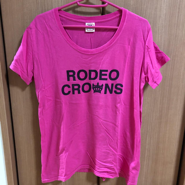 RODEO CROWNS(ロデオクラウンズ)のロデオ ピンクTシャツ!値下げ！ レディースのトップス(Tシャツ(半袖/袖なし))の商品写真