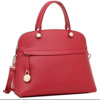 フルラ(Furla)のフルラ パイパー  レッド(ハンドバッグ)