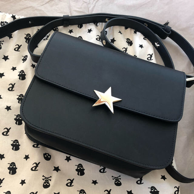 美品●RIKA STAR BAG●ブラック●