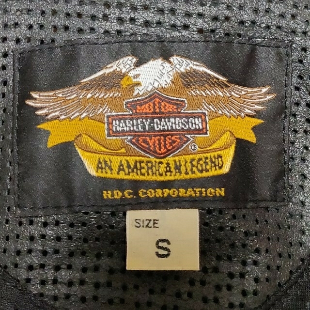 Harley Davidson(ハーレーダビッドソン)のハーレーダビッドソン レザージャケット半袖 Sサイズ メンズのジャケット/アウター(ライダースジャケット)の商品写真