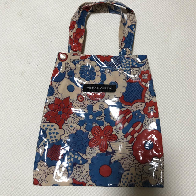 TSUMORI CHISATO(ツモリチサト)のツモリチサト ビニールミニバッグ レディースのバッグ(トートバッグ)の商品写真