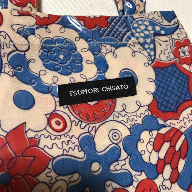 TSUMORI CHISATO(ツモリチサト)のツモリチサト ビニールミニバッグ レディースのバッグ(トートバッグ)の商品写真