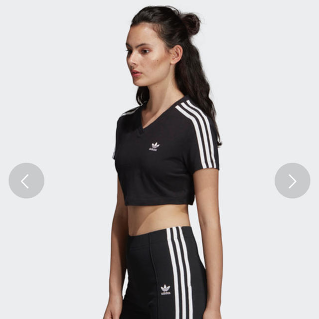 adidas(アディダス)のadidas ショート丈 レディースのトップス(Tシャツ(半袖/袖なし))の商品写真