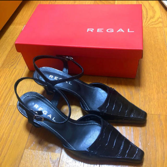 REGAL(リーガル)の値下げ済★REGAL リーガル サンダル パンプス ブラック 革 レディースの靴/シューズ(サンダル)の商品写真