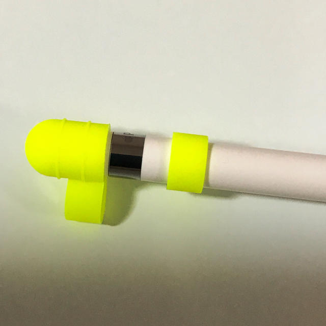 Apple(アップル)のApple Pencil 用 キャップ 落下防止用・未使用品 スマホ/家電/カメラのPC/タブレット(タブレット)の商品写真