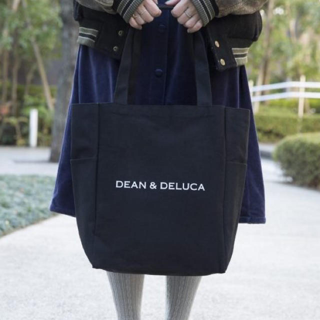 DEAN & DELUCA(ディーンアンドデルーカ)のオトナミューズ 2月号付録「DEAN & DELUCA 特大デリバッグ」ブラック レディースのバッグ(トートバッグ)の商品写真