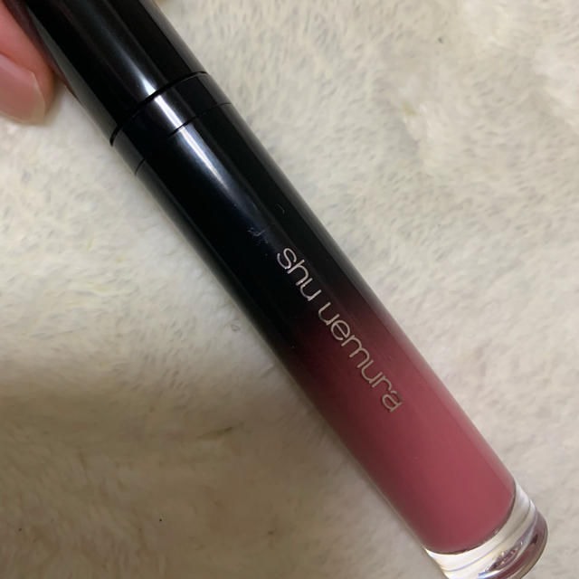 shu uemura(シュウウエムラ)のラック シュプリアBG05 コスメ/美容のベースメイク/化粧品(リップグロス)の商品写真