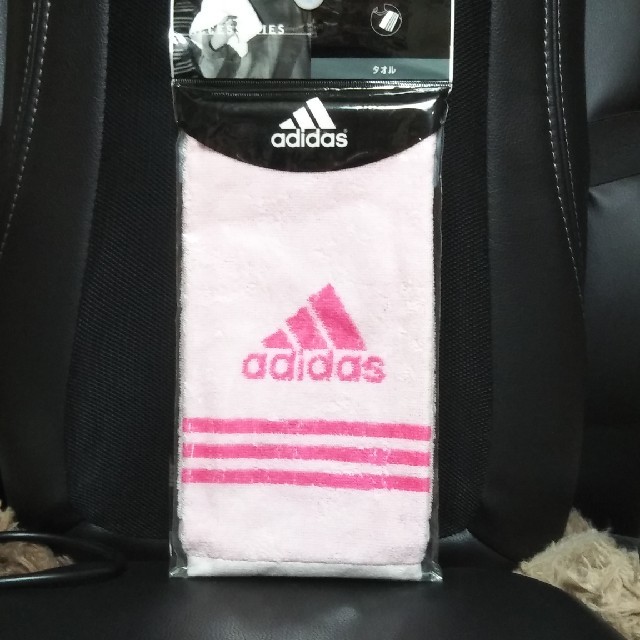 adidas(アディダス)のanan様専用!adidas・タオル! スポーツ/アウトドアのスポーツ/アウトドア その他(その他)の商品写真