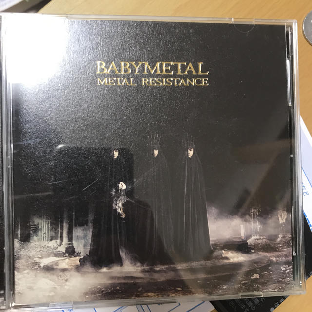 BABYMETAL(ベビーメタル)のMETAL RESISTANCE 初回生産限定 エンタメ/ホビーのCD(ポップス/ロック(邦楽))の商品写真