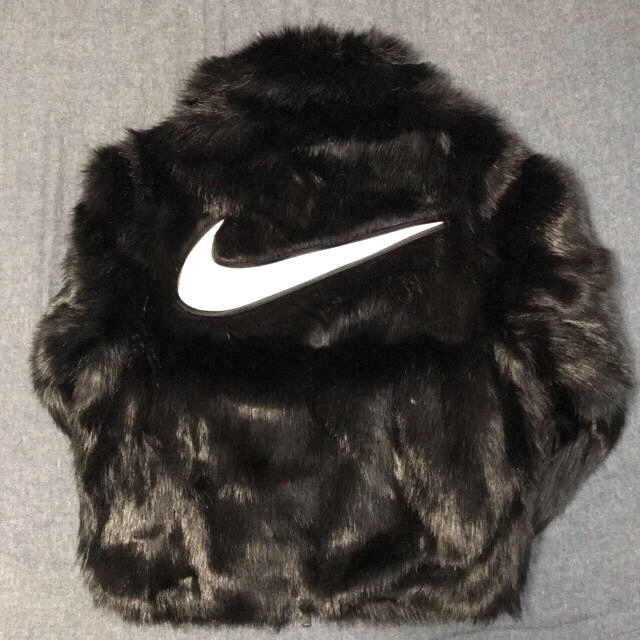 NIKE(ナイキ)のNIKE × ambush フェイクファーコート メンズのジャケット/アウター(その他)の商品写真