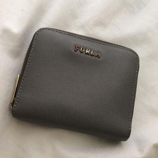 FURLA ミニ財布