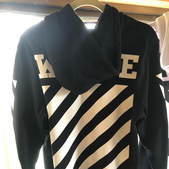 off-white パーカーパーカー