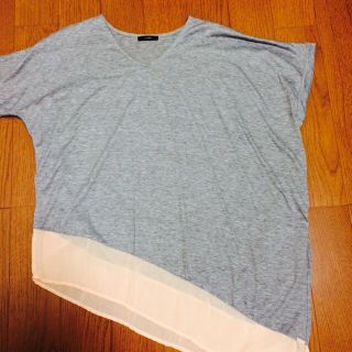 アーバンリサーチ(URBAN RESEARCH)のROSSO ＶネックアシンメトリーT(Tシャツ(半袖/袖なし))