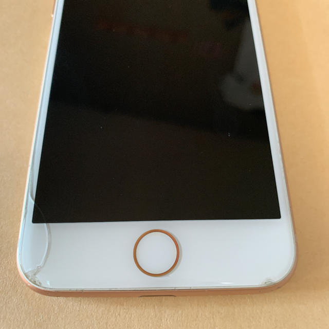 iPhone(アイフォーン)のiPhone8  256G ゴールド スマホ/家電/カメラのスマートフォン/携帯電話(スマートフォン本体)の商品写真