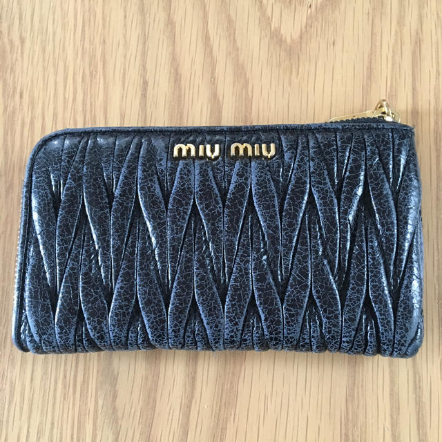 miumiu - MIUMIUマテラッセ スマホ・カードケースの通販 by jasminemama's shop｜ミュウミュウならラクマ