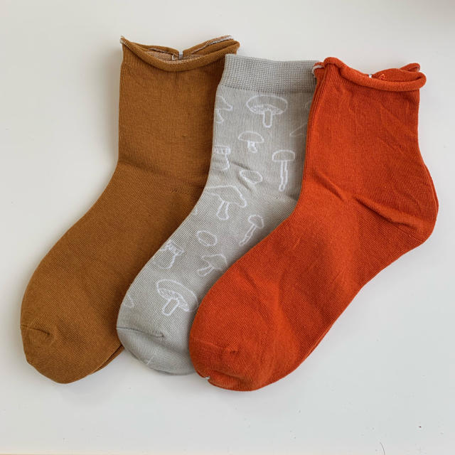 靴下屋(クツシタヤ)の靴下3足セット　A レディースのレッグウェア(ソックス)の商品写真