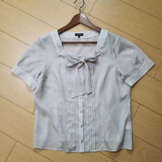 インディヴィ(INDIVI)の美品　indivi　夏ブラウス　44 (シャツ/ブラウス(半袖/袖なし))