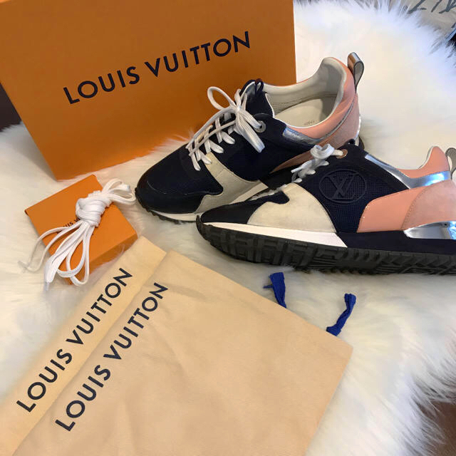 LOUIS VUITTON(ルイヴィトン)のLouis Vuitton  ランウェイラインスニーカー レディース レディースの靴/シューズ(スニーカー)の商品写真