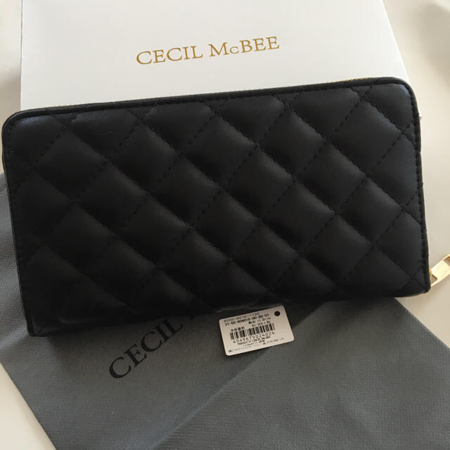 CECIL McBEE(セシルマクビー)のMiMiA様専用❣️箱なし❣️新品 セシルマクビー ラウンドファスナー 長財布 レディースのファッション小物(財布)の商品写真