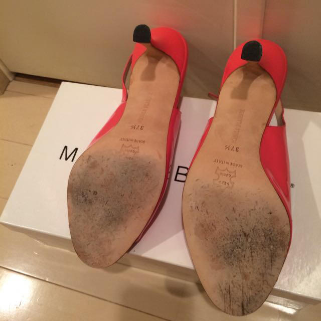 MANOLO BLAHNIK(マノロブラニク)の専用です❤︎ レディースの靴/シューズ(サンダル)の商品写真