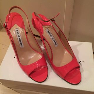 マノロブラニク(MANOLO BLAHNIK)の専用です❤︎(サンダル)