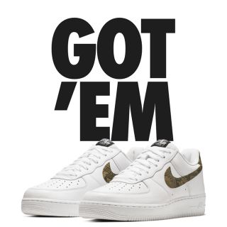 ナイキ(NIKE)のAIR FORCE 1 LOW RETRO PRM QS エアフォース(スニーカー)