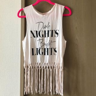 エイチアンドエム(H&M)のH&M 裾フリンジトップス(Tシャツ(半袖/袖なし))