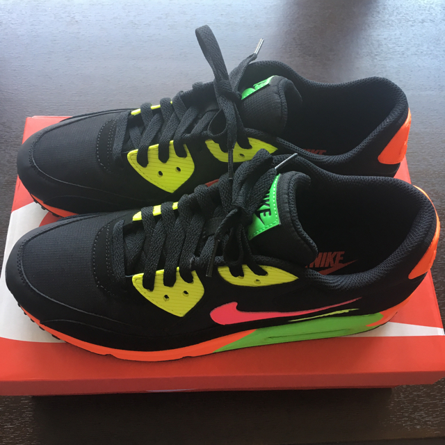 靴/シューズNIKE ナイキ AIR MAX 90 NEON エアマックス ネオン 28