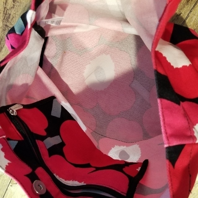 marimekko(マリメッコ)の
【キャサリンママ様専用】marimekko Unikko トート♡ レディースのバッグ(トートバッグ)の商品写真