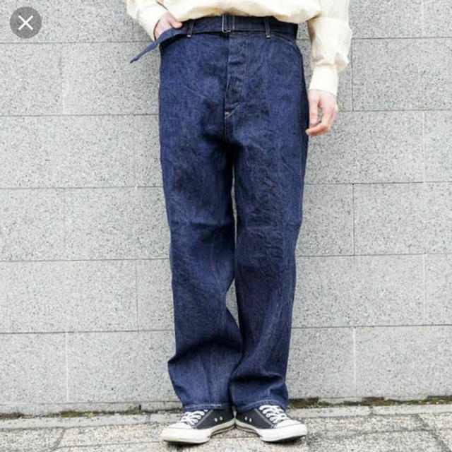 安い再入荷 COMOLI - comoli ベルテッド デニムパンツ サイズ 1