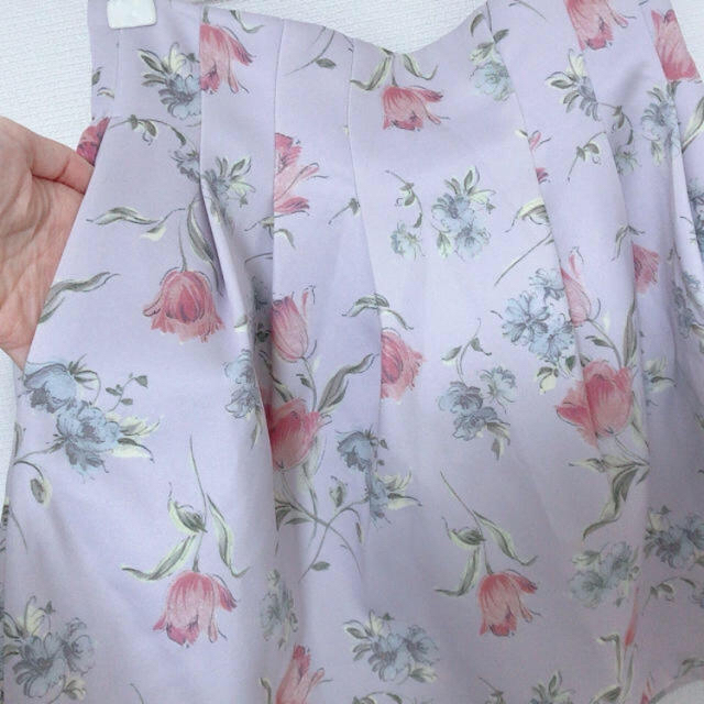 dazzlin(ダズリン)のdazzlin花柄スカート レディースのスカート(ミニスカート)の商品写真