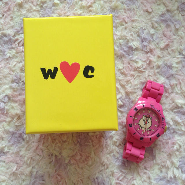wc(ダブルシー)のクマタントイウォッチ レディースのファッション小物(腕時計)の商品写真