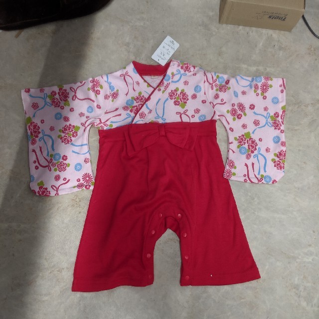 【新品未使用】お食い初め 女の子 袴ロンパース タグ付き 70サイズ キッズ/ベビー/マタニティのベビー服(~85cm)(和服/着物)の商品写真