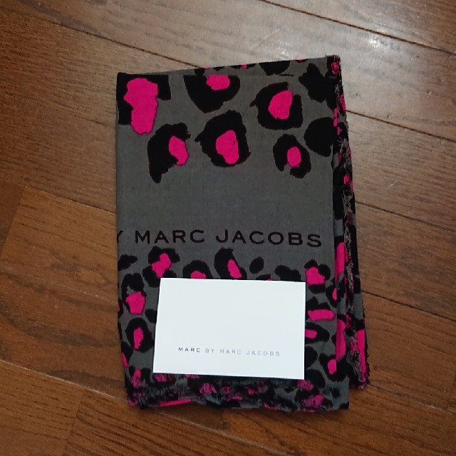 MARC JACOBS(マークジェイコブス)のマークジェイコブス スカーフ レディースのファッション小物(バンダナ/スカーフ)の商品写真