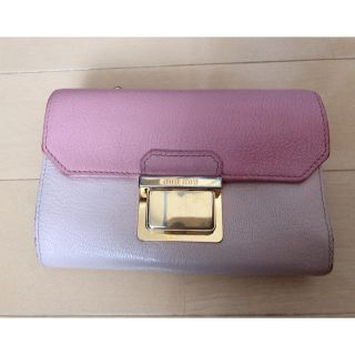 ミュウミュウ(miumiu)のミュウミュウ 財布(財布)