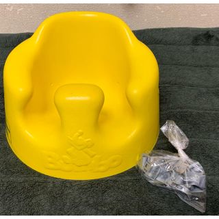 バンボ(Bumbo)のバンボ ☆ ベビーチェア ☆ 黄色 ☆ 一部小穴有りですが良好品レベルです^ ^(その他)