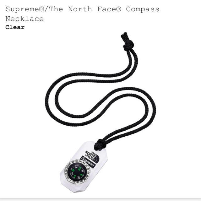 Supreme(シュプリーム)のSupreme×THE NORTH FACE コンパスネックレス ステッカー付き メンズのアクセサリー(ネックレス)の商品写真